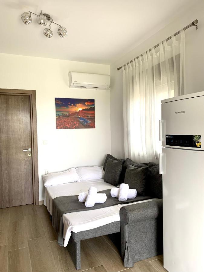Elena Villa-Apartments Asklipiion Eksteriør billede